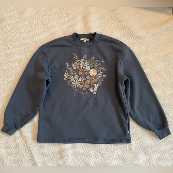 VANS Embroidered Flower Bouquet Crew Neck Sweatshirt Dusty Blue Grandma Vibes XS - Picture 3 of 10